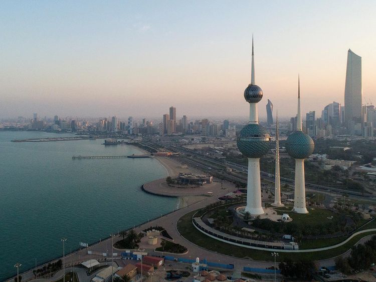 Kuwait halts hiring of teachers