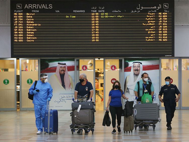 Kuwait teachers stuck abroad